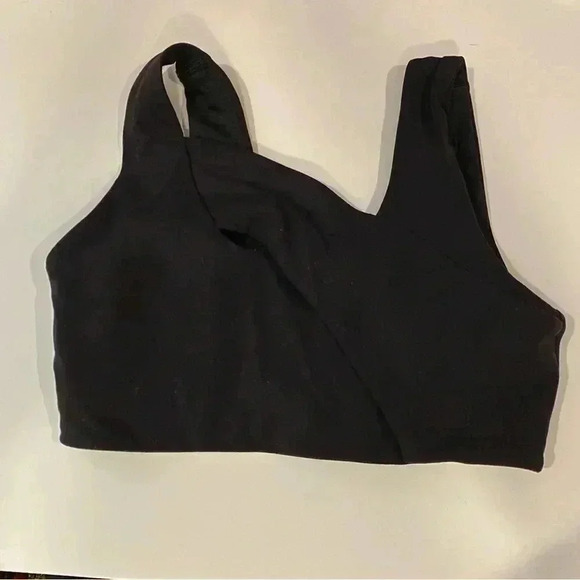 Lululemon Black Sport Bra - Picture 2 of 6